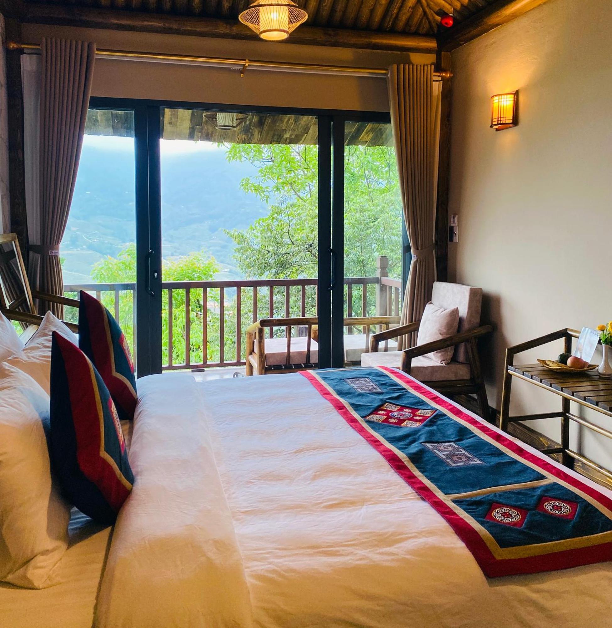 Chapa Lodge *